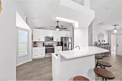 1804 SW 38th Ter, Cape Coral, FL 33914 - Photo 3