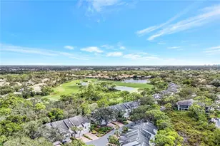 27105 Oakwood Lake Dr, Bonita Springs, FL 34134 - Photo 33