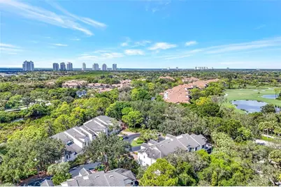 27105 Oakwood Lake Dr, Bonita Springs, FL 34134 - Photo 31