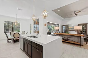 5234 Cherry Wood Dr, Naples, FL 34119 - Photo 5