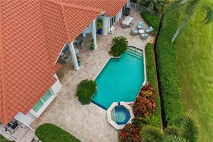 709 Jamestown Ln, Naples, FL 34108 - Photo 45