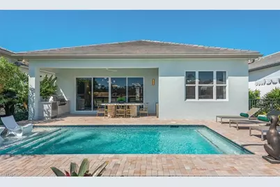 2553 Kingfisher Dr, Naples, FL 34112 - Photo 7