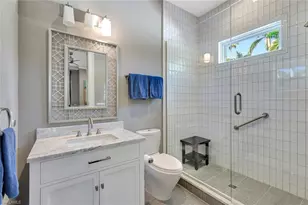 160 Broad Ave S, Naples, FL 34102 - Photo 33