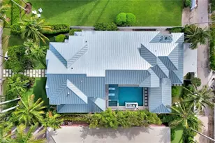 160 Broad Ave S, Naples, FL 34102 - Photo 47