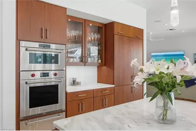 671 Henley Dr, Naples, FL 34104 - Photo 17