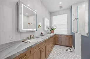 671 Henley Dr, Naples, FL 34104 - Photo 27