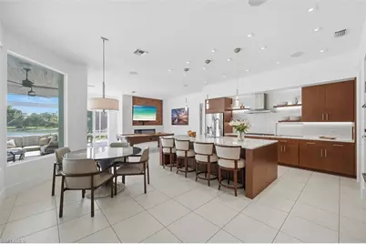 671 Henley Dr, Naples, FL 34104 - Photo 7