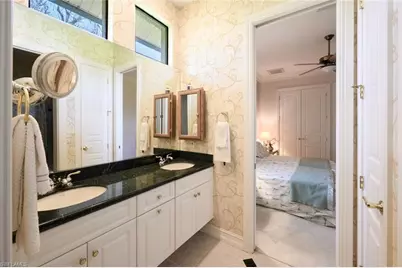 3022 Gainesborough Ct, Naples, FL 34105 - Photo 27