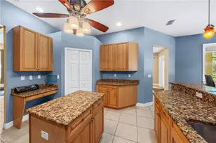 615 12th Ave NE, Naples, FL 34120 - Photo 9