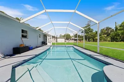 4810 Duera Mae Dr, Fort Myers, FL 33908 - Photo 1