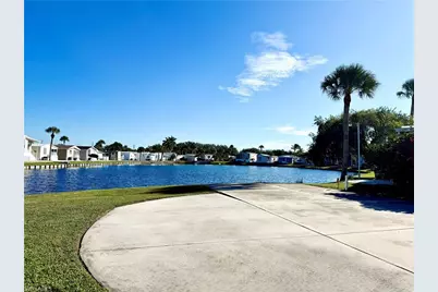 351 Bobcat Run, Naples, FL 34114 - Photo 5