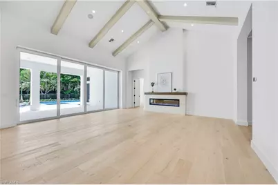 16767 Enclave Cir, Naples, FL 34110 - Photo 11