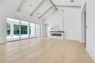 16767 Enclave Cir, Naples, FL 34110 - Photo 11