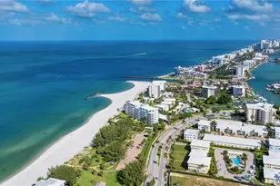 2800 Gulf Shore Blvd N, Naples, FL 34103 - Photo 23