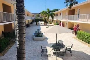 548 Broad Ave S, Naples, FL 34102 - Photo 21