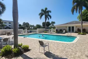 548 Broad Ave S, Naples, FL 34102 - Photo 23