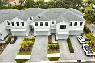 13057 Pembroke Dr, Naples, FL 34105 - Photo 31