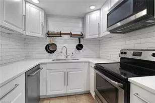 159 Teryl Rd, Naples, FL 34112 - Photo 15