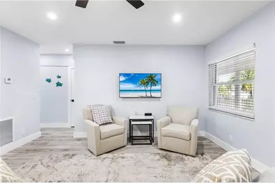 940 3rd St S #204, Naples, FL 34102 - Photo 9