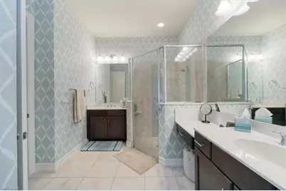 8160 Venetian Pointe Dr, Fort Myers, FL 33908 - Photo 25