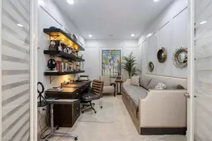 8160 Venetian Pointe Dr, Fort Myers, FL 33908 - Photo 17