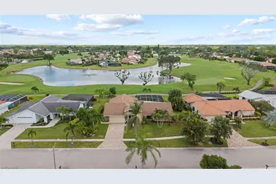 1203 Foxfire Ln, Naples, FL 34104 - Photo 5