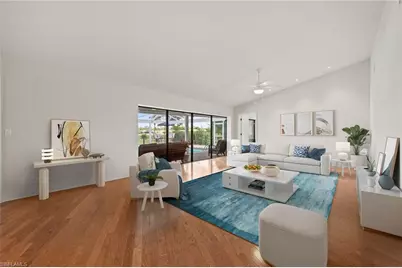 1203 Foxfire Ln, Naples, FL 34104 - Photo 9