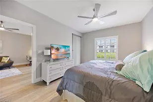 886 SW Tanbark Dr, Naples, FL 34108 - Photo 23