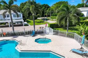 886 SW Tanbark Dr, Naples, FL 34108 - Photo 37