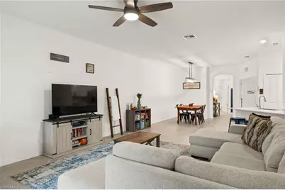 2685 Vine Ave, Naples, FL 34120 - Photo 7