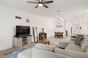 2685 Vine Ave, Naples, FL 34120 - Photo 7