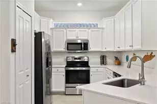 2685 Vine Ave, Naples, FL 34120 - Photo 13