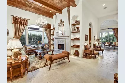 9113 Terrabella Ct, Naples, FL 34109 - Photo 9