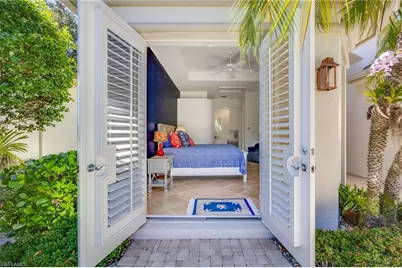 1268 Grand Isle Ct, Naples, FL 34108 - Photo 25