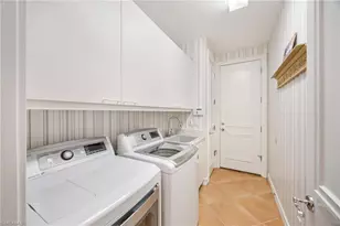 1268 Grand Isle Ct, Naples, FL 34108 - Photo 29