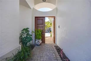 1268 Grand Isle Ct, Naples, FL 34108 - Photo 3