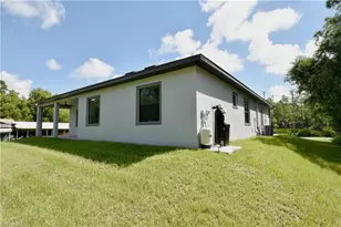 103 Scott Ave, Lehigh Acres, FL 33936 - Photo 5