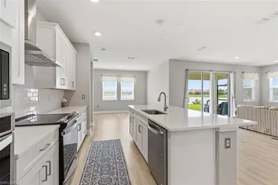2055 Grove Dr, Naples, FL 34120 - Photo 13