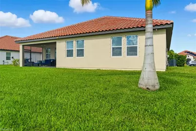 2055 Grove Dr, Naples, FL 34120 - Photo 49