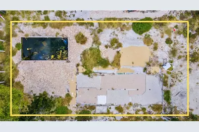 61 Flamingo St, Fort Myers Beach, FL 33931 - Photo 11