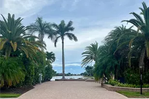 4931 Coach Ln, Naples, FL 34114 - Photo 1