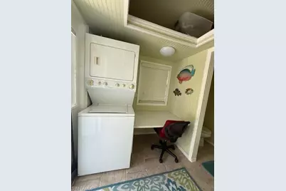 4792 Corian Ct, Naples, FL 34114 - Photo 11