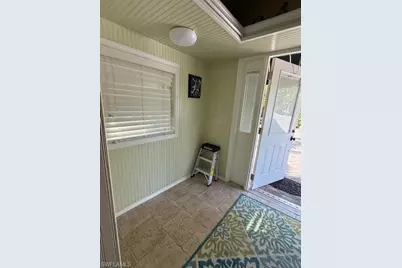 4792 Corian Ct, Naples, FL 34114 - Photo 15