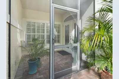 156 Amblewood Ln #7-704, Naples, FL 34105 - Photo 23