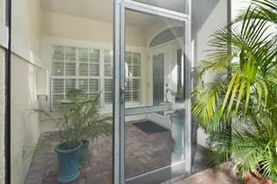 156 Amblewood Ln, Naples, FL 34105 - Photo 23