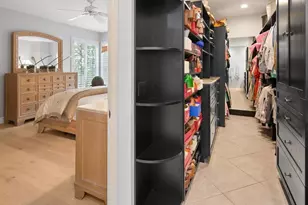 156 Amblewood Ln, Naples, FL 34105 - Photo 13