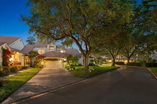 156 Amblewood Ln, Naples, FL 34105 - Photo 35