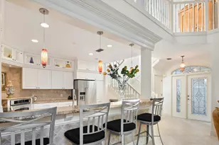 156 Amblewood Ln, Naples, FL 34105 - Photo 7