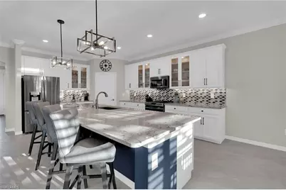 19816 Beechcrest Pl, Estero, FL 33928 - Photo 9