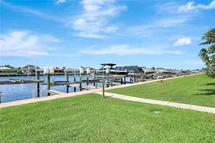 160 Waterside Cir, Marco Island, FL 34145 - Photo 37